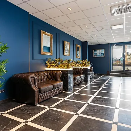 Adoryal Hotell