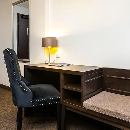 Hotel Adoryal Reval
