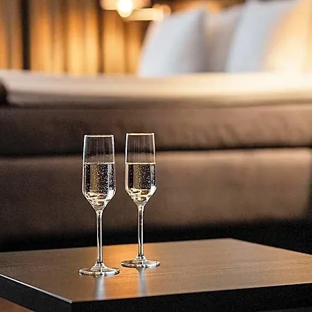 Adoryal Hotel 4*